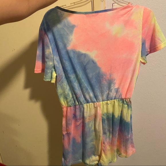 Romper - Picture 3 of 4